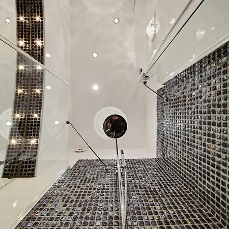 Apartamenty Tessa Jagiellonska Kattowitz Exterior foto