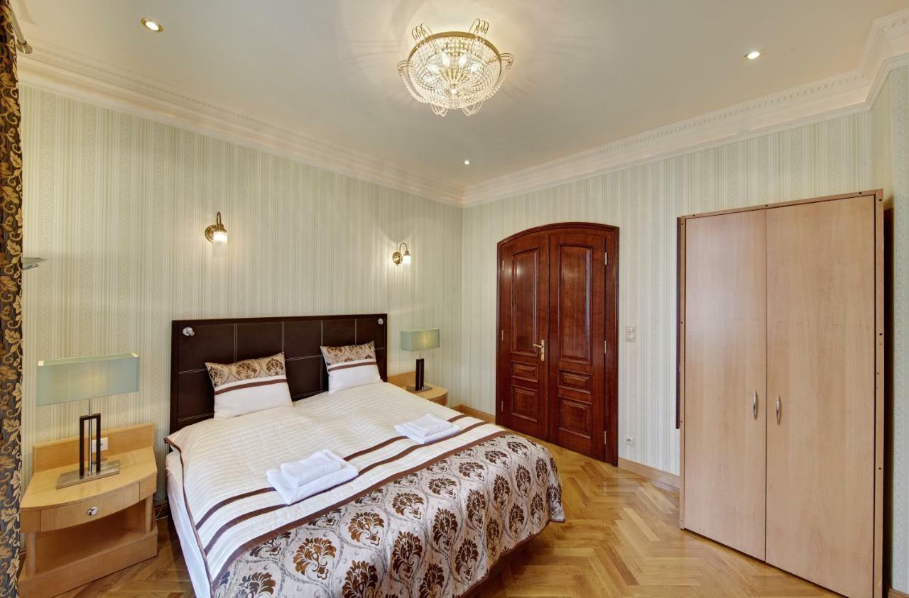 Tessa Jagiellonska Apartment